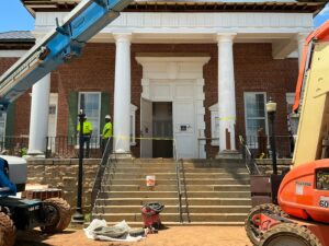 Entrance of the Appomattox courthouse.